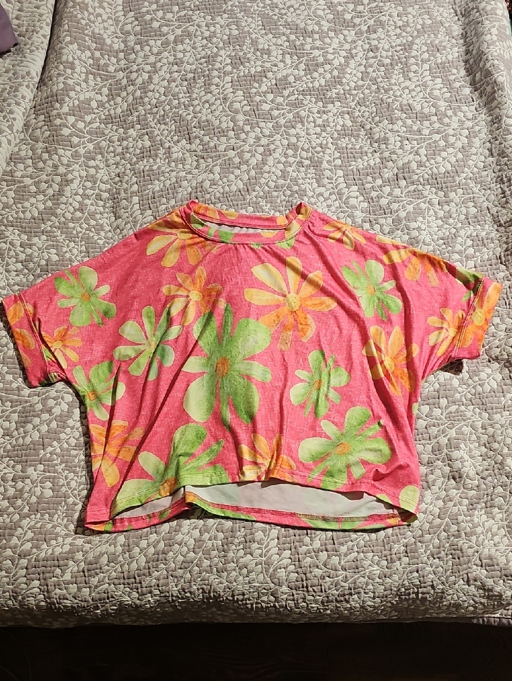 Bright Pink Floral Cropped Tee